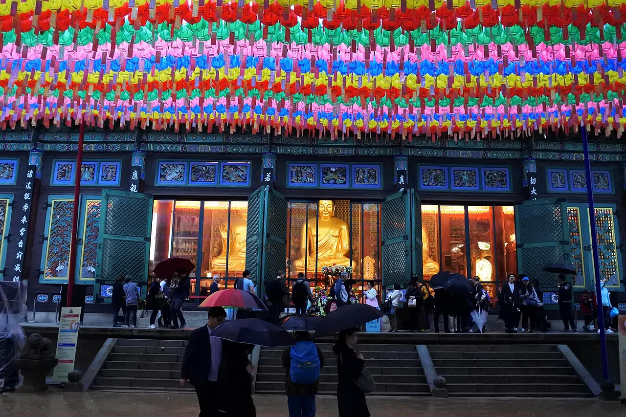 曹溪寺燃灯会